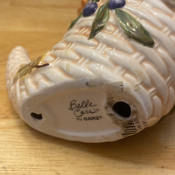 Vintage Cornucopia candle stick holder. Bella Casa by Ganz. About 4 in tall. - Picture 5 of 6
